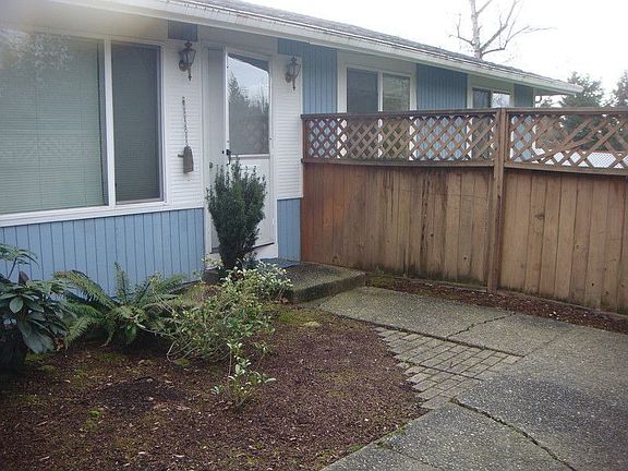 4th image of 15715 NE 109th St