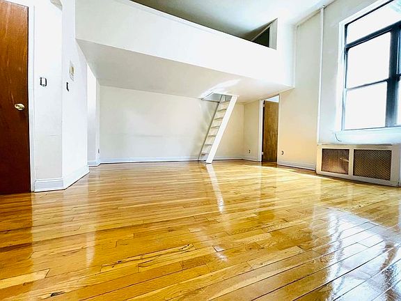 3rd image of 348 W End Ave APT 2C