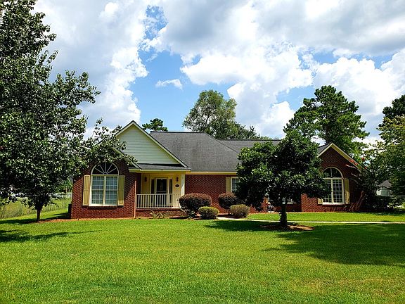 2nd image of 157 Glen Arven Dr