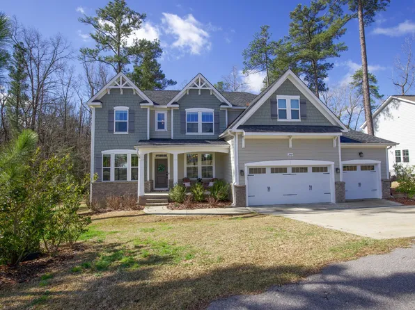 240 Parrish Ln, Carthage, NC 28327