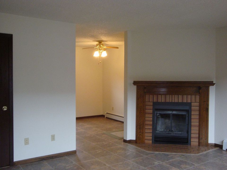 1st image of 820 37th Avenue Ct