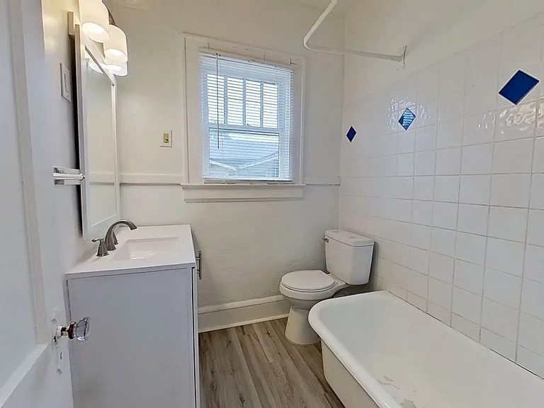 2786 Downing St — Photo 13