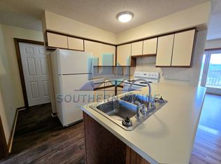 1030 Ohio St APT 10, Bangor, ME 04401