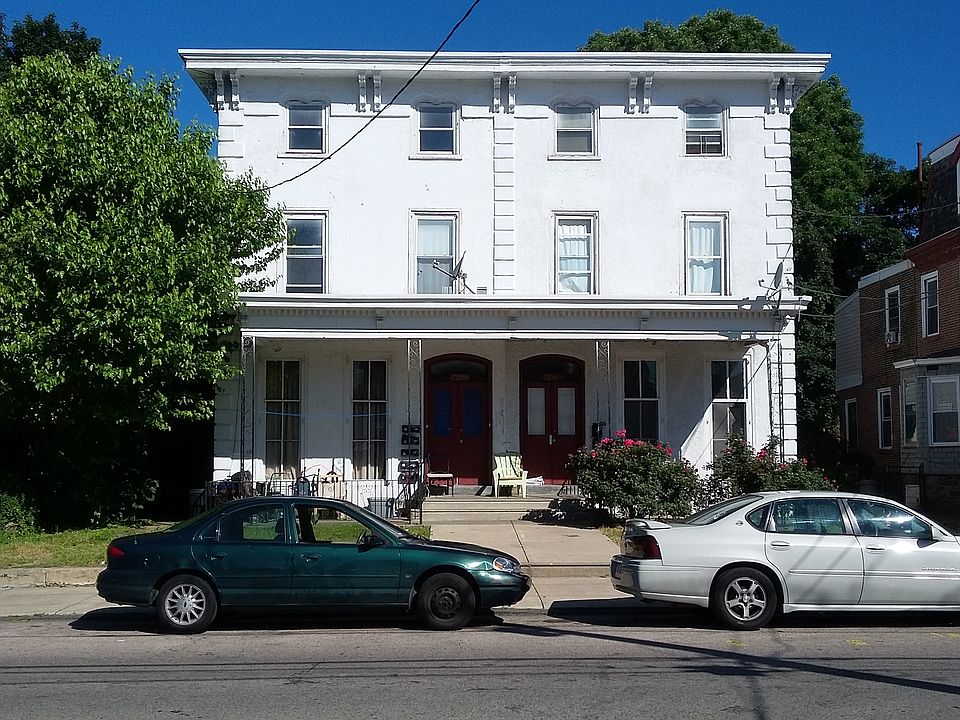 1st image of 109 W Queen Ln APT 2R