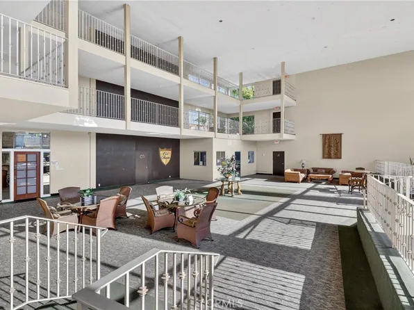 400 N Acacia Ave, Fullerton, CA 92831