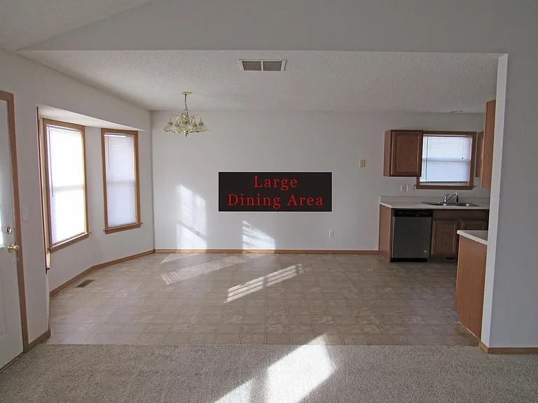 1211 N Colgate Ave — Photo 9