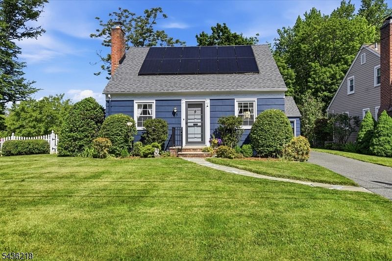 1st image of 65 Shadylawn Dr