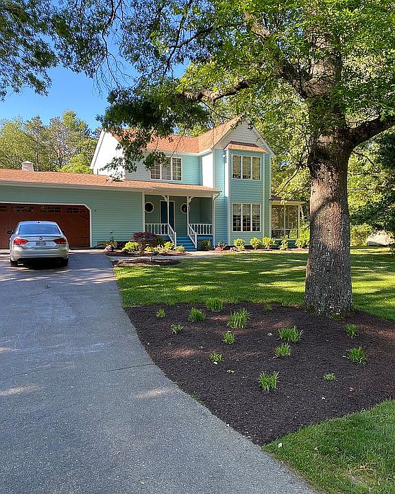 2nd image of 49 Maize Dr