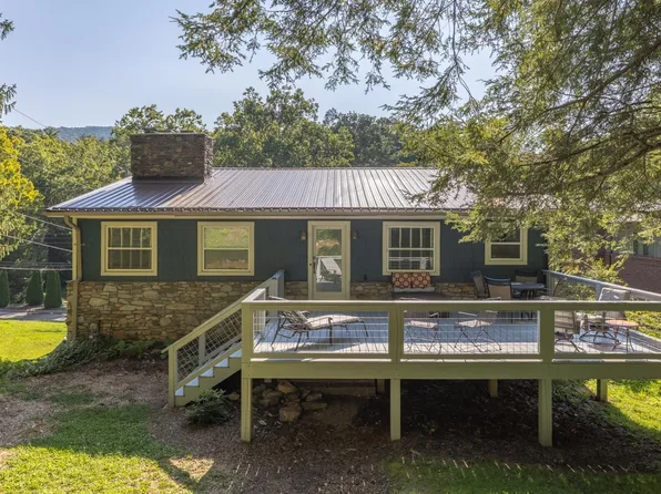 275 Kimberly Ave, Asheville, NC 28804