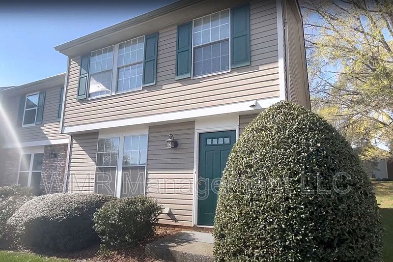 1st image of 9602 E Vinca Cir Unit E