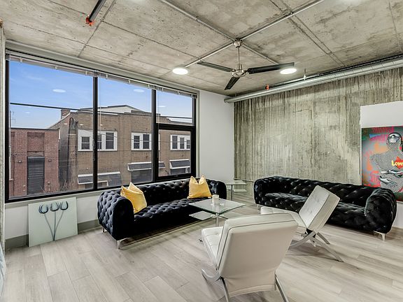 2nd image of 1812 E Venango St #505