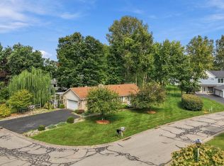 1180 Nantucket Dr, Cicero, IN 46034