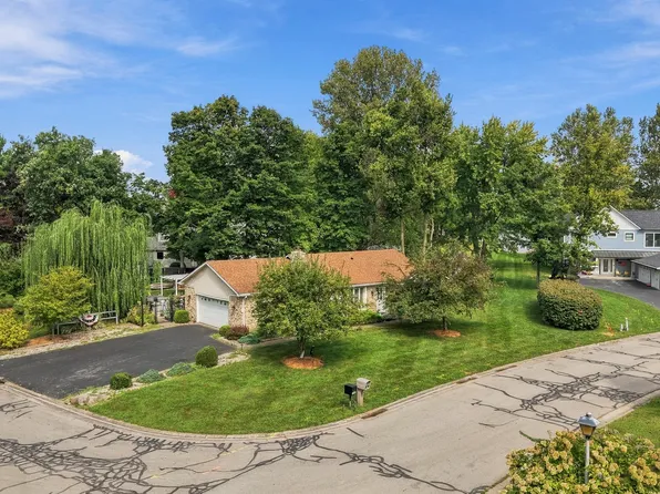 1180 Nantucket Dr, Cicero, IN 46034