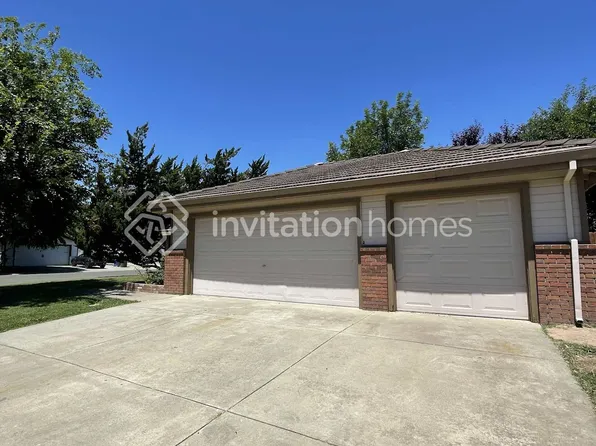 239 Sterling Grove Dr, Galt, CA 95632