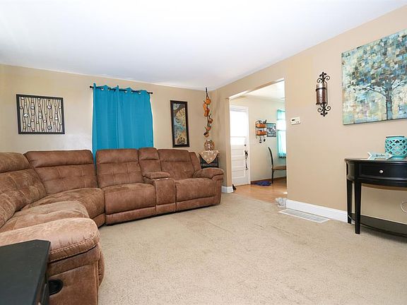 3rd image of 4031 Drew Ave
