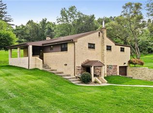 3024 Sebolt Rd, South Park, PA 15129