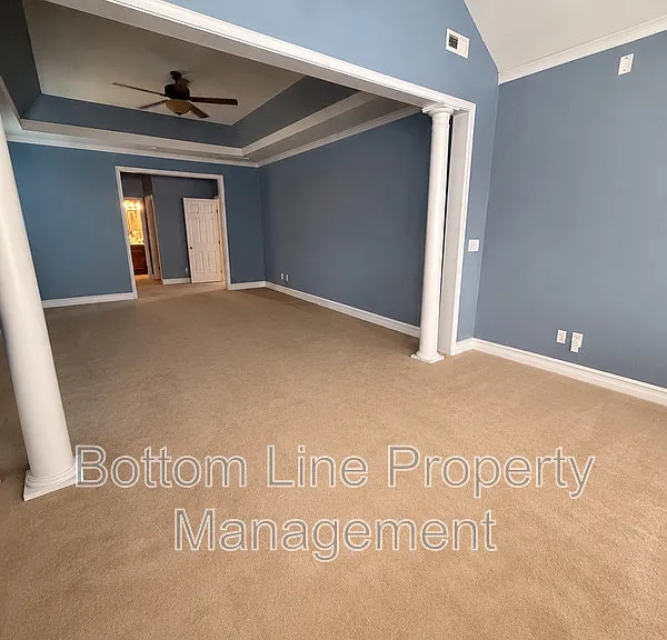 8045 Talcott Dr — Photo 23