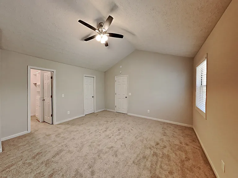 3718 Cherokee Overlook Dr — Photo 6