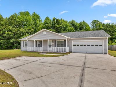723 Queens Creek Road, Hubert, NC, 28539