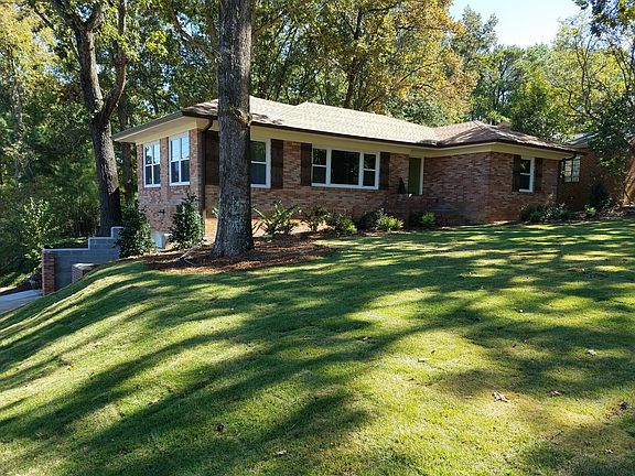 Huge landscaped corner lot!