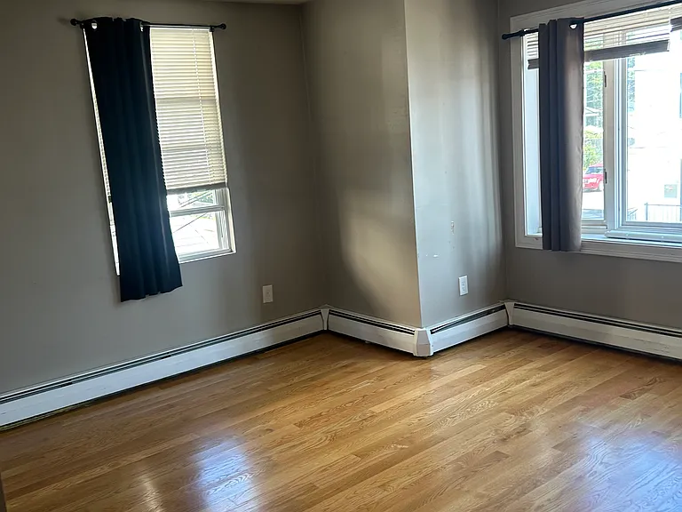 959 Locust St #2 — Photo 5