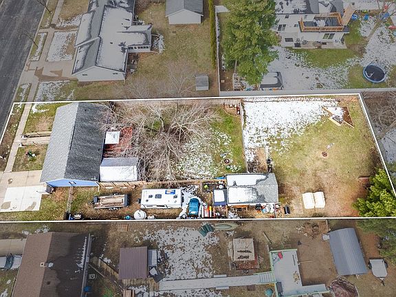 5th image of 1035 6th St