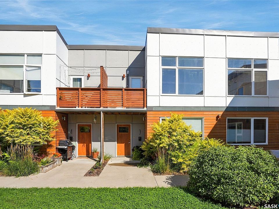 1st image of 313 D Avenue S #3