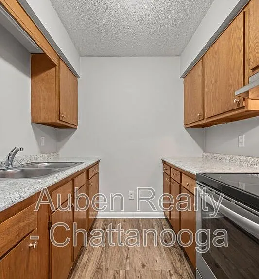 200 Eveningside Dr #4 — Photo 10