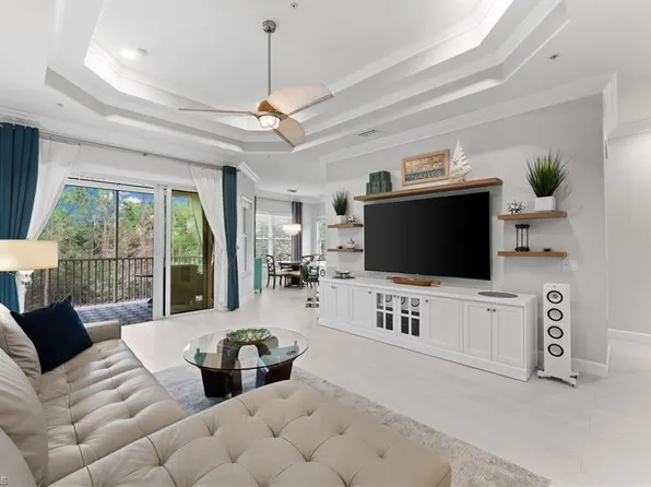 7832 Clemson ST #202, NAPLES, FL 34104