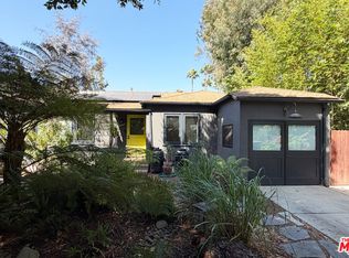 1743 Robson Ave, Santa Monica, CA 90405