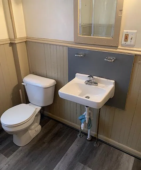 New fixtures in bath