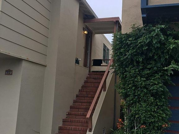 2nd image of 1372 Skyline Dr