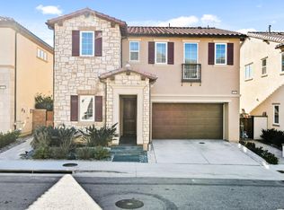 20802 Spruce Cir, Northridge, CA 91326