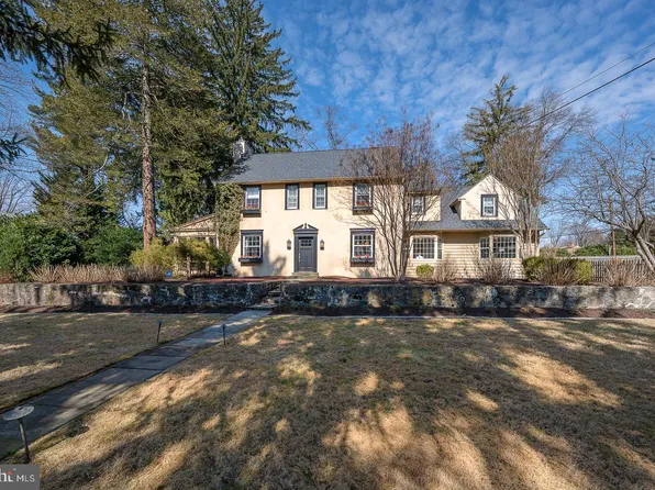 108 S Spring Mill Rd, Villanova, PA 19085