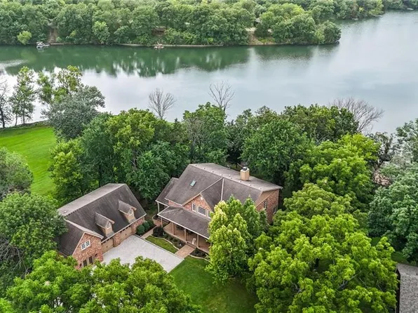 14 Timber Lake Rd, Lane, KS 66042
