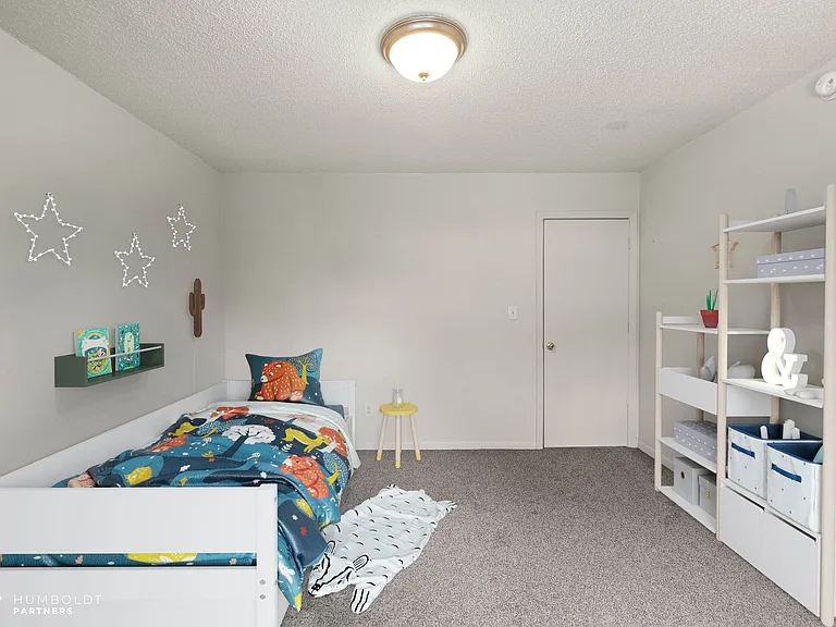 Townhomes @ Humboldt Village — Photo 14