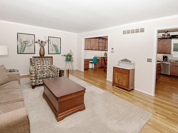 5th image of 2828 Meigs Ln