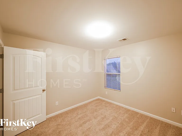 104 Rosegate Dr — Photo 11