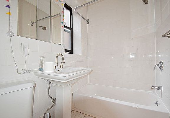 5th image of 116 Bushwick Ave Floor 2