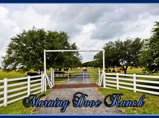 2362 County Road 351, El Campo, TX 77437