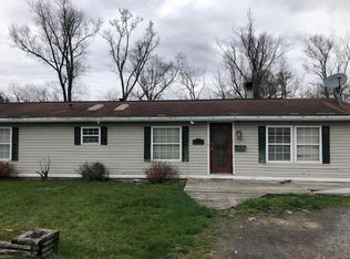 566 W Pennsylvania Ave, Westover, WV