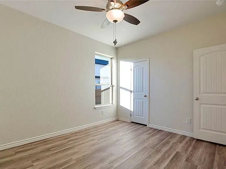 110 Levi Ct #A — Photo 13