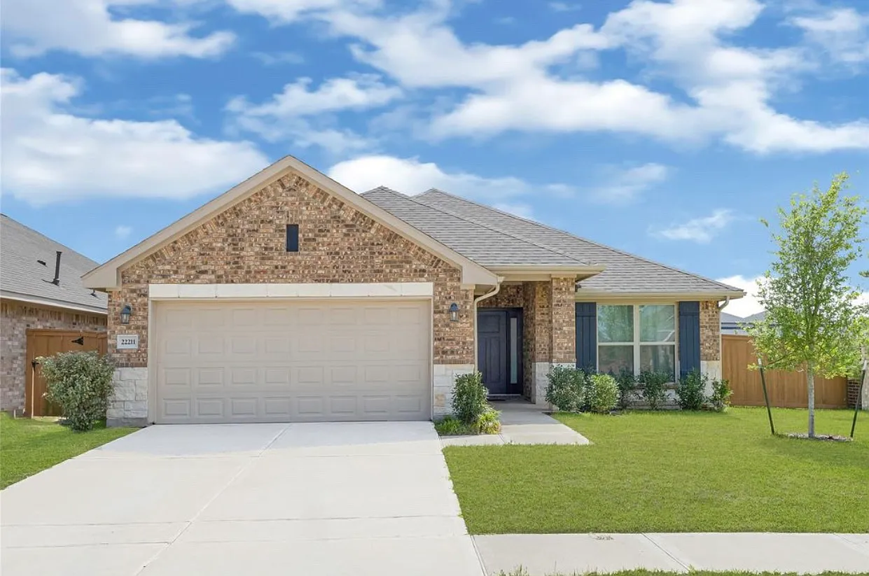 22211 Senoma Ridge Dr — Photo 1