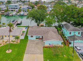 529 Crystal Dr, Madeira Beach, FL 33708