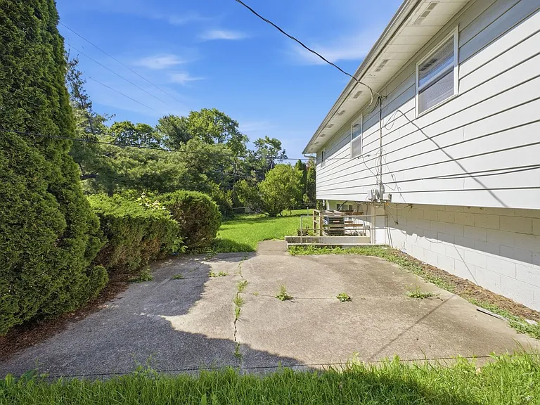 6406 Dalewood Rd — Photo 29
