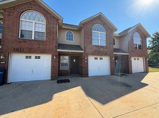 2929 Meridian Plc #A-C, Siloam Springs, AR 72761