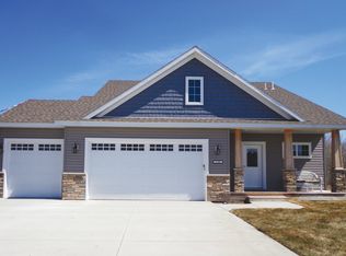 107 Rookery Dr, Cold Spring, MN 56320