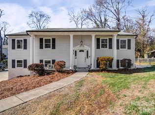 605 Spring St, Mount Holly, NC 28120