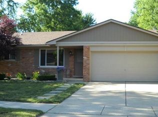 39940 Coronation Rd, Canton, MI 48188