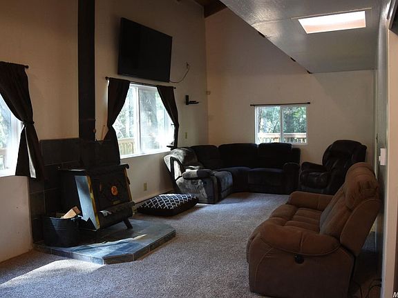 2nd image of 2206 Forebay Rd
